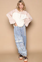 Load image into Gallery viewer, POL Striped Flounce Sleeve Exposed Seam Top