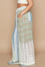 Load image into Gallery viewer, POL Drawstring Plaid Print Lace Straight Pants