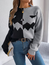 Load image into Gallery viewer, Contrast Round Neck Long Sleeve Sweater