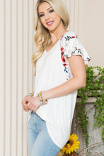 Load image into Gallery viewer, Celeste Full Size Floral Contrast Short Sleeve Top