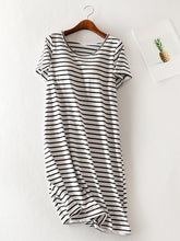 Load image into Gallery viewer, Striped Round Neck Short Sleeve Dress
