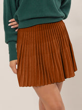 Load image into Gallery viewer, HYFVE High Waist Knit Pleated Flare Mini Skirt