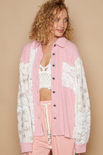 Load image into Gallery viewer, POL Floral Contrast Front Lace Pocket Shirt