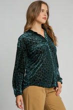 Load image into Gallery viewer, Umgee Animal Print Button Up Velvet Shirt