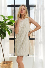 Load image into Gallery viewer, 743de9d1-79c1-4f2b-9e70-30e8c91550f3-Min