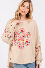 Load image into Gallery viewer, SAGE + FIG Daisy Patch Applique Long Sleeve Sweatshirt