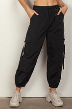 Load image into Gallery viewer, VERY J Elastic Waist Woven Cargo Pants
