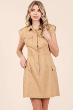 Load image into Gallery viewer, Mittoshop Cargo Pocket Half Button Mini Dress