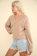 Load image into Gallery viewer, VERY J Exposed Seam V-Neck Ribbed Knit Top
