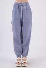 Load image into Gallery viewer, VERY J Washed Woven Crinkle Gauze Drawstring Cargo Pants