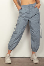Load image into Gallery viewer, VERY J Elastic Waist Woven Cargo Pants