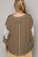 Load image into Gallery viewer, POL V-Neck Lace Balloon Sleeve Exposed Seam Top