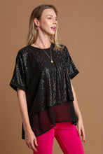 Load image into Gallery viewer, Umgee Sequin Half Sleeve Layered Blouse