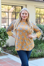 Load image into Gallery viewer, Celeste Design Full Size Leopard Star Contrast Top