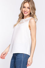 Load image into Gallery viewer, ACTIVE BASIC Round Neck Lace Patch Texture Tank