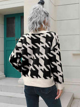 Load image into Gallery viewer, Houndstooth Button Down Cardigan