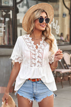 Load image into Gallery viewer, Spliced Lace Peplum Top