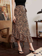 Load image into Gallery viewer, Leopard Ruffle Hem Midi Skirt