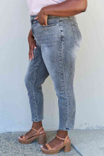 Load image into Gallery viewer, Judy Blue Racquel Full Size High Waisted Stone Wash Slim Fit Jeans