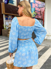 Load image into Gallery viewer, Sweetheart Neck Cropped Top and Smocked Skirt Set