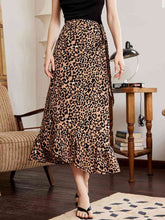Load image into Gallery viewer, Leopard Ruffle Hem Midi Skirt