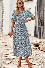 Load image into Gallery viewer, Floral Cutout Puff Sleeve Midi Dress
