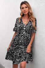 Load image into Gallery viewer, Leopard Ruffled Dress with Buttons