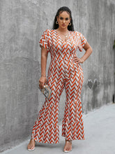 Load image into Gallery viewer, Plus Size Chevron Stripe Short Sleeve Jumpsuit