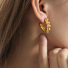 Load image into Gallery viewer, Synthetic Pearl 18K Gold-Plated Earrings