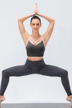 Load image into Gallery viewer, Contrast Crisscross Strap Sports Bra