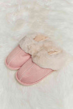 Load image into Gallery viewer, Melody Fluffy Indoor Slippers