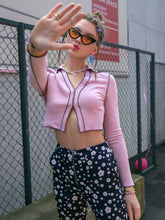 Load image into Gallery viewer, Contrast Stitching Exposed Seam Cropped Top