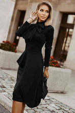 Load image into Gallery viewer, Bow Detail Long Sleeve Dress
