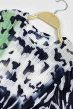 Load image into Gallery viewer, Printed Accordion Pleated Three-Quarter Sleeve Dress