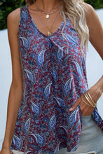 Load image into Gallery viewer, Printed Slit Scoop Neck Tank