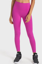 Load image into Gallery viewer, High-Rise Wide Waistband Yoga Leggings