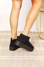 Load image into Gallery viewer, Legend Women's Fleece Lined Chunky Platform Mini Boots