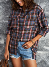 Load image into Gallery viewer, Plaid Slit High-Low Shirt with Pockets