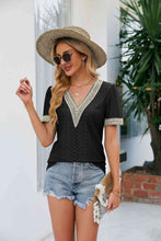 Load image into Gallery viewer, Contrast V-Neck Puff Sleeve Top