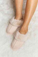 Load image into Gallery viewer, Melody Fluffy Indoor Slippers