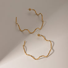 Load image into Gallery viewer, Stainless Steel Wave Shape C-Hoop Earrings