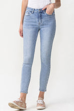 Load image into Gallery viewer, Lovervet Full Size Talia High Rise Crop Skinny Jeans