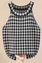 Load image into Gallery viewer, Plaid Round Neck Sleeveless Knit Top