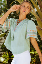 Load image into Gallery viewer, Bohemian Tassel Half Puff Sleeve Top