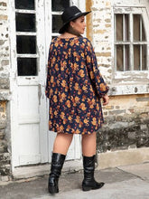 Load image into Gallery viewer, Plus Size Floral V-Neck Balloon Sleeve Dress