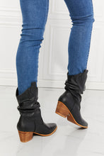 Load image into Gallery viewer, MMShoes Better in Texas Scrunch Cowboy Boots in Black