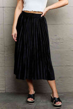 Load image into Gallery viewer, Ninexis Accordion Pleated Flowy Midi Skirt