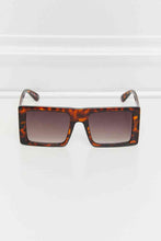 Load image into Gallery viewer, Square Polycarbonate Sunglasses