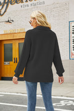 Load image into Gallery viewer, Horizontal Ribbing Johnny Collar Sweater