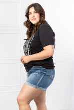 Load image into Gallery viewer, mineB Full Size Free Spirit Graphic Tee